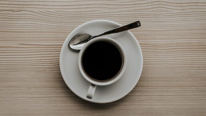 Macchine da caffé e proliferazione batterica: cosa si rischia