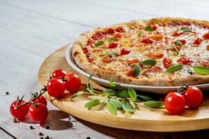 la ricetta della pizza chetogenica - Perledigusto.it