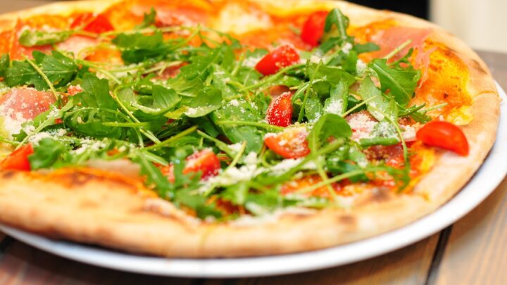 Mangiare pizza la sera ? Cosa succede…
