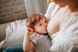 cosa non mangiare in allattamento - Perledigusto.it