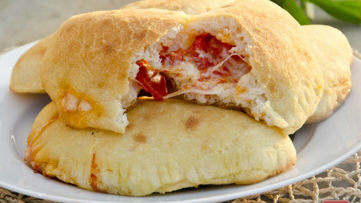 Panzerotti pugliesi, cosa sono e perchè tutti li amano